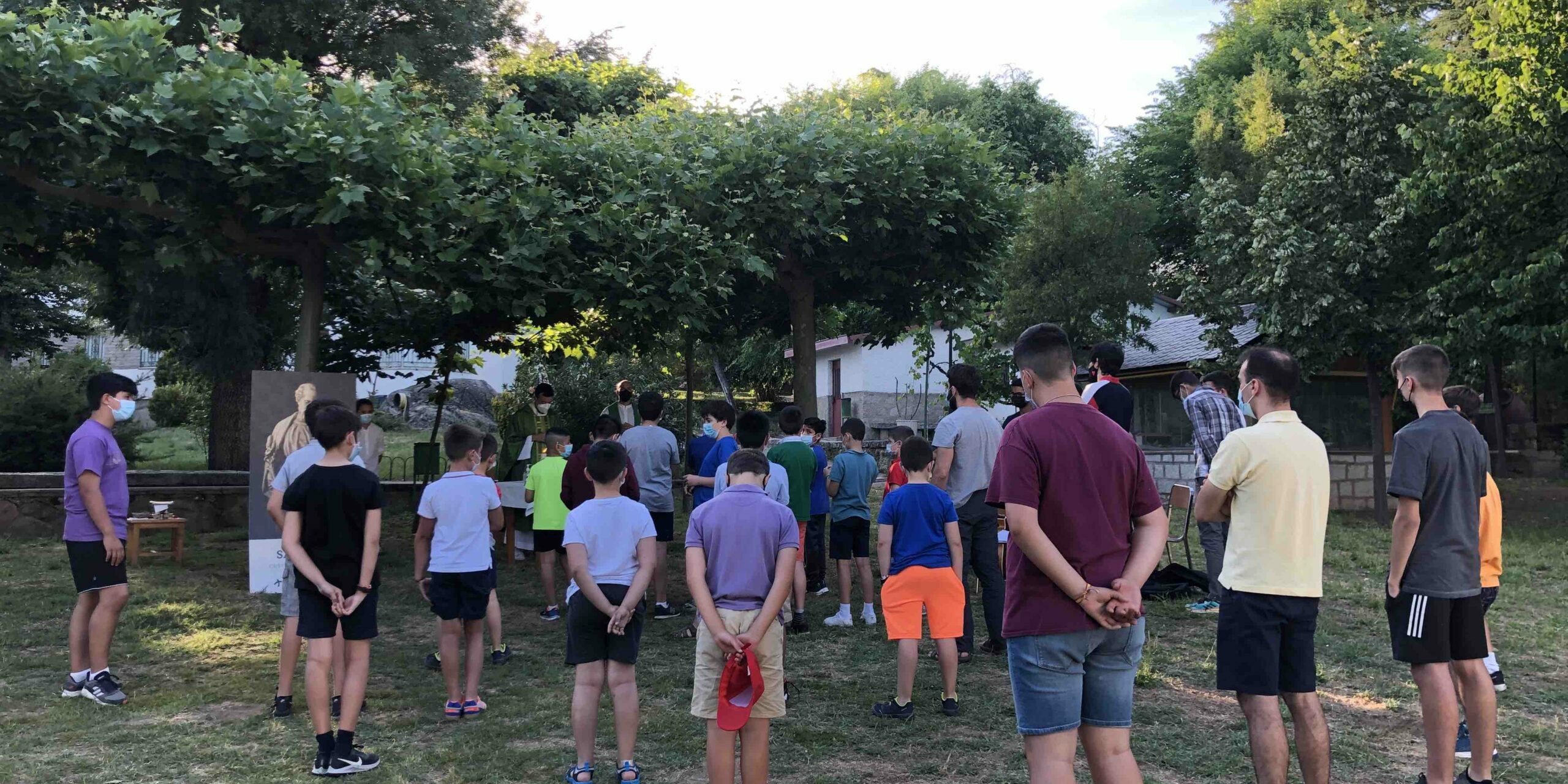 IMG_8348 Celebración de la Eucaristía el primer día